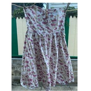 🛍Short flower cute dress 🌷🌿🍃sizeM